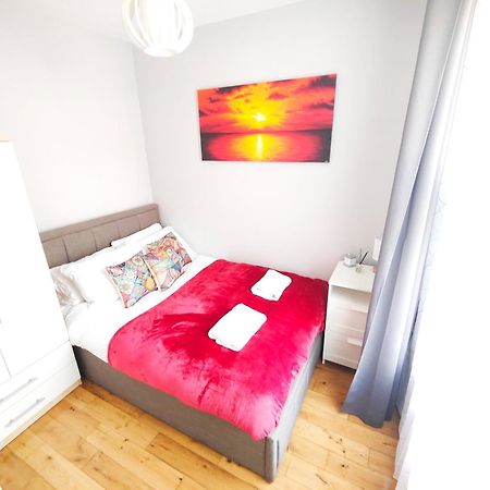 Modern Central Brighton Patio Flat - Free Parking! Ngoại thất bức ảnh