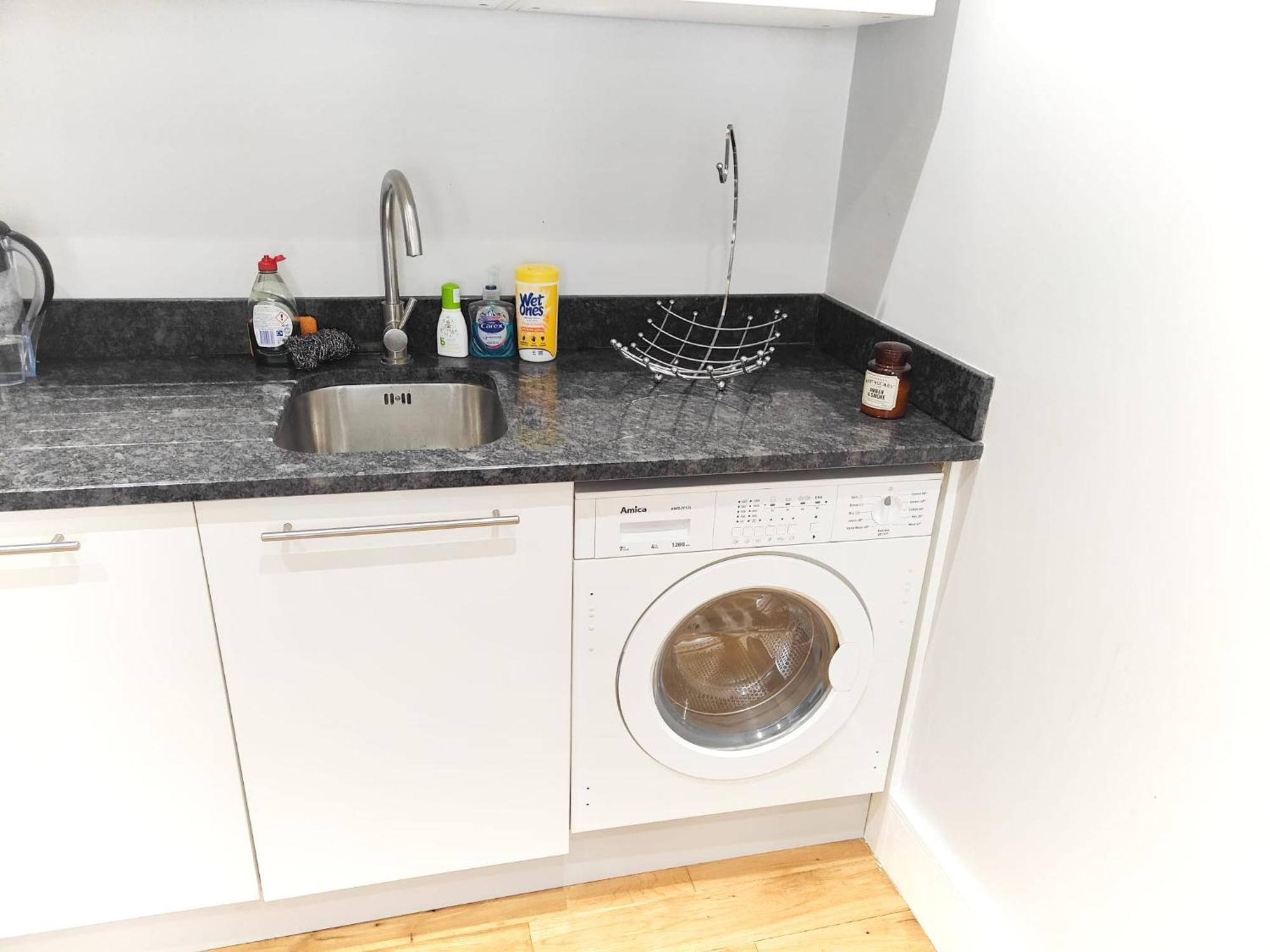 Modern Central Brighton Patio Flat - Free Parking! Ngoại thất bức ảnh